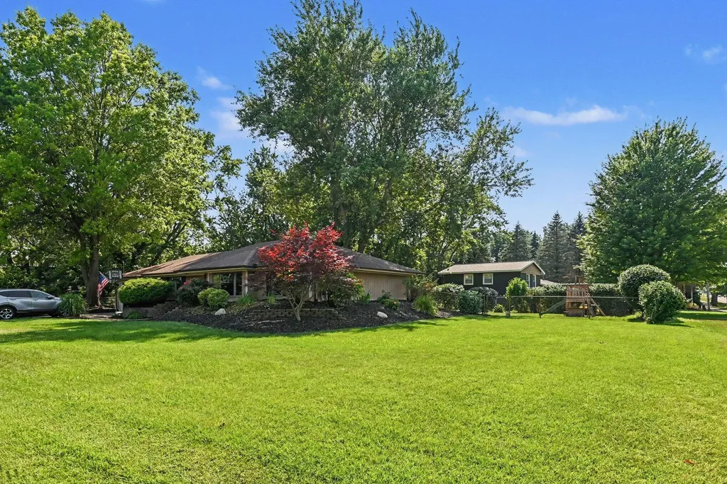 244 N 160th Avenue Park Township MI 49424