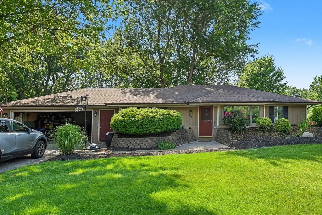 244 N 160th Avenue Park Township MI 49424