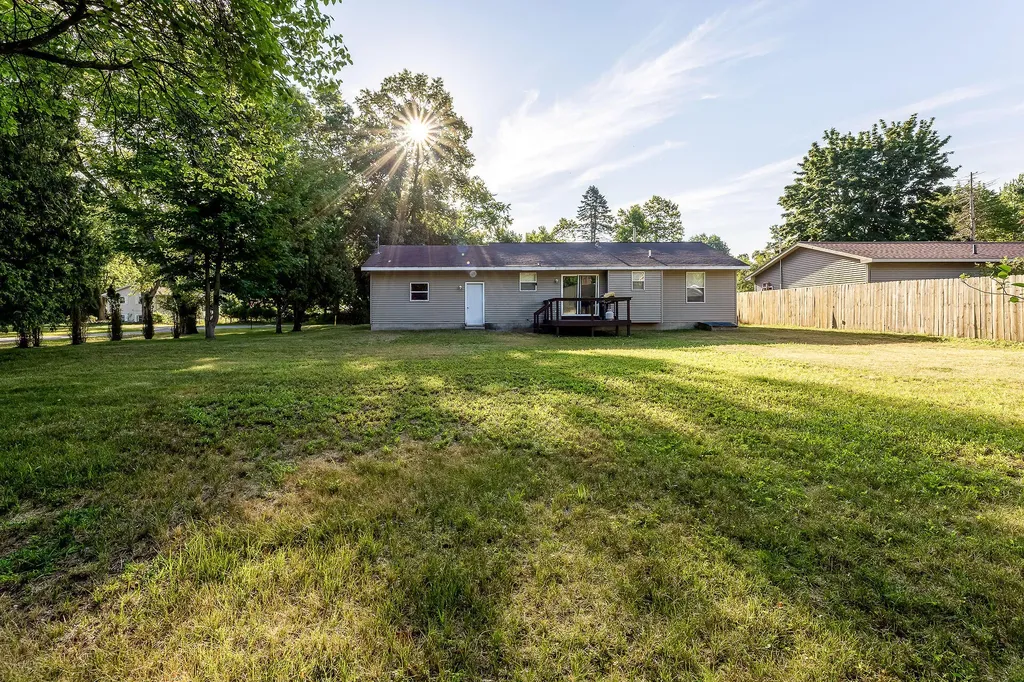 1702 N Southgate Drive Whitehall City MI 49461