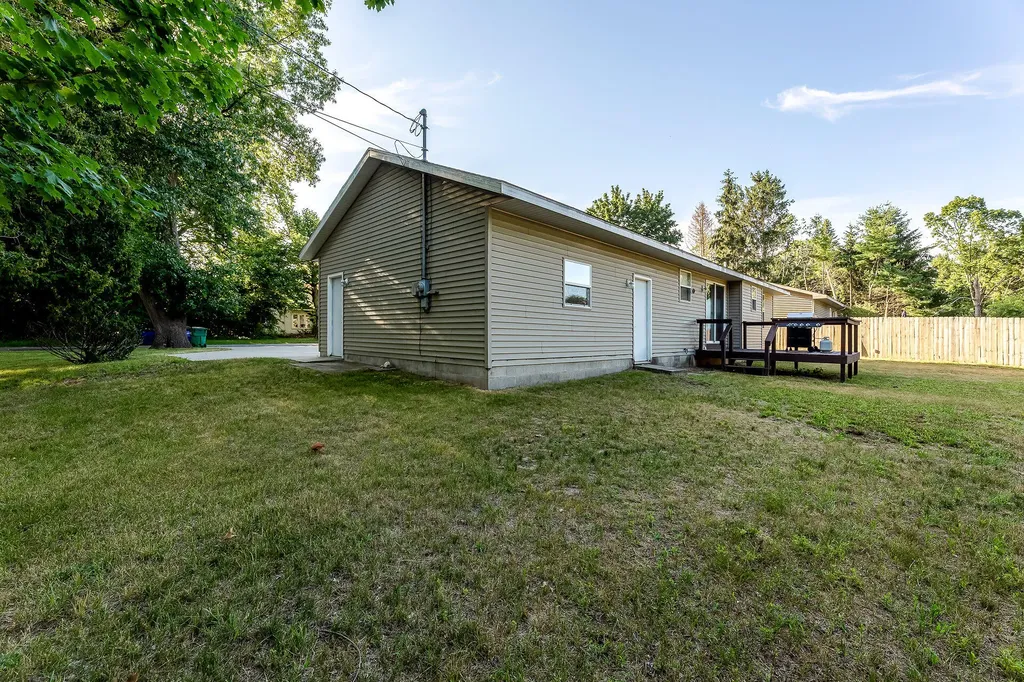 1702 N Southgate Drive Whitehall City MI 49461