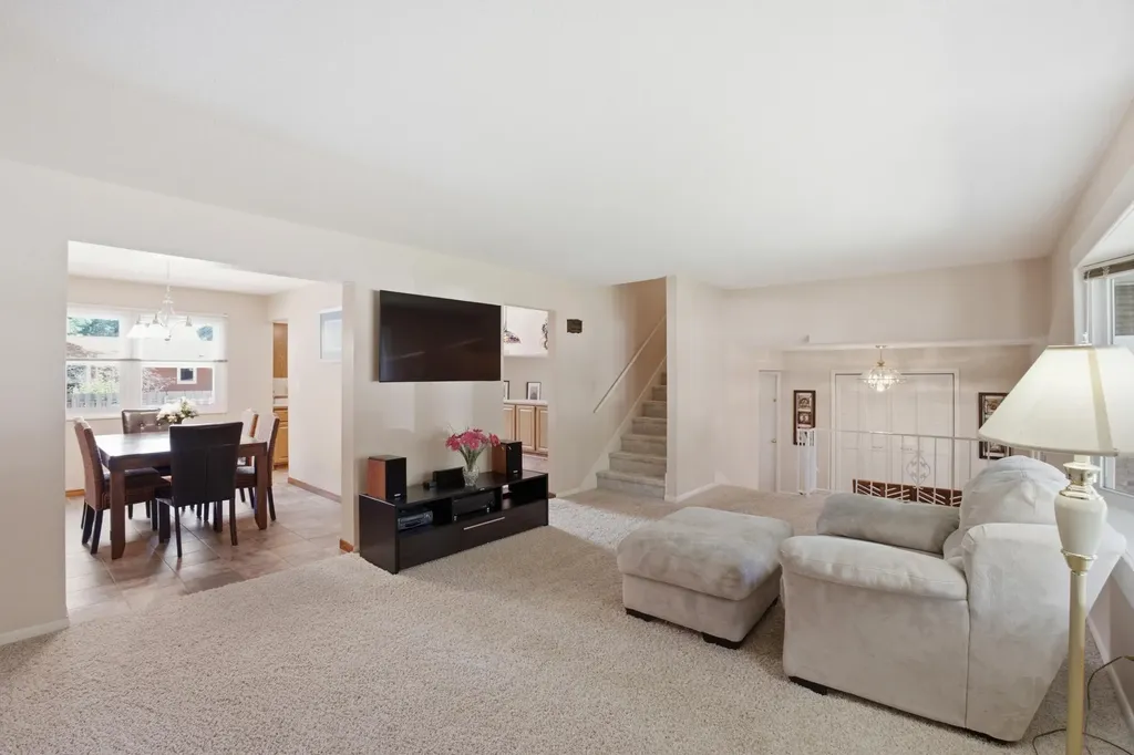 1076 Lancelot Drive Laketon Township MI 49445