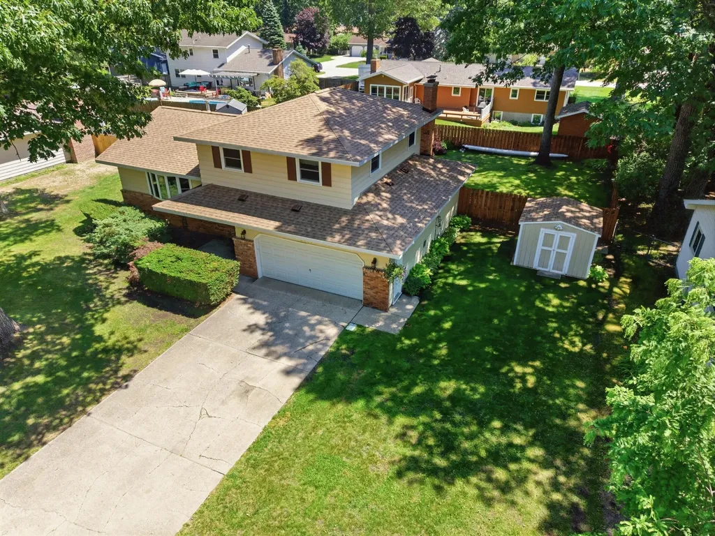 1076 Lancelot Drive Laketon Township MI 49445