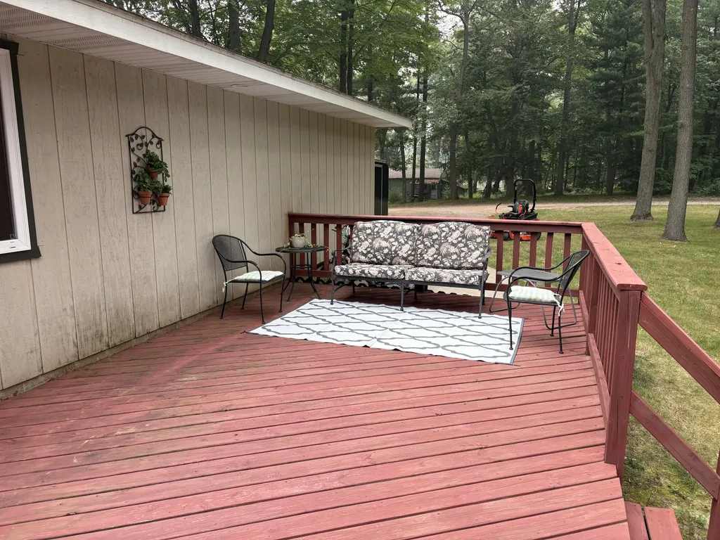 4300 Fruitvale Road Montague Township MI 49437