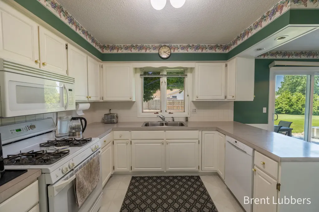 2685 E Chester Drive Holland Charter Township MI 49464
