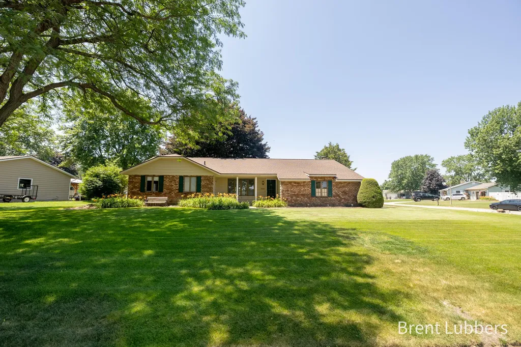 2685 E Chester Drive Holland Charter Township MI 49464