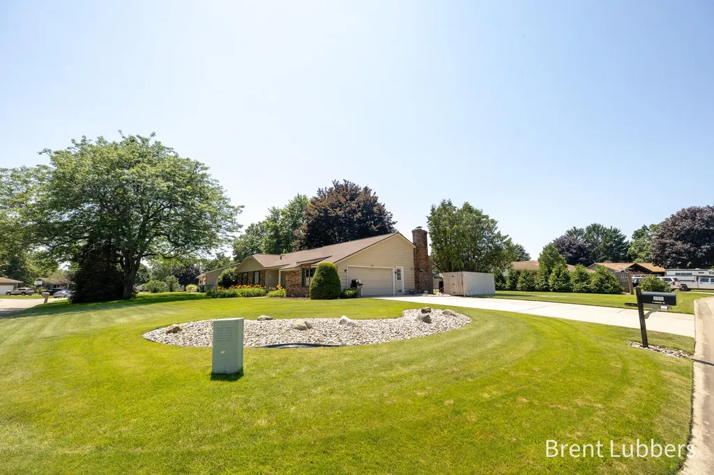 2685 E Chester Drive Holland Charter Township MI 49464