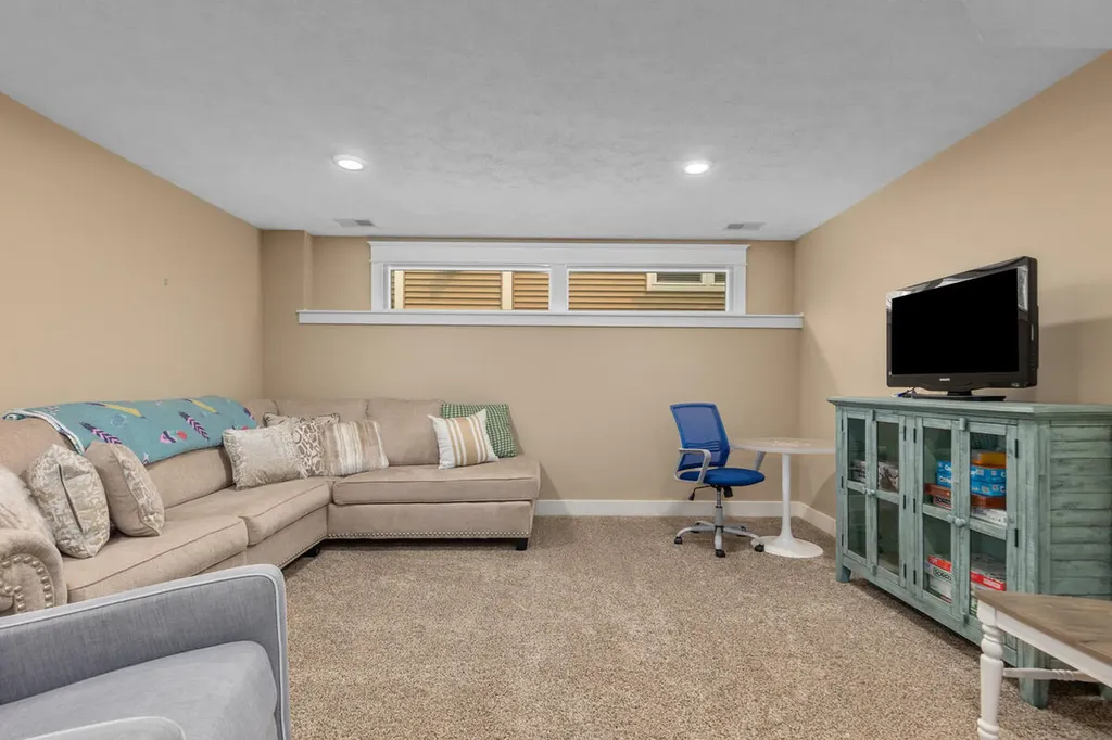 4668 Macatawa Legends Boulevard Holland Charter Township MI 49424