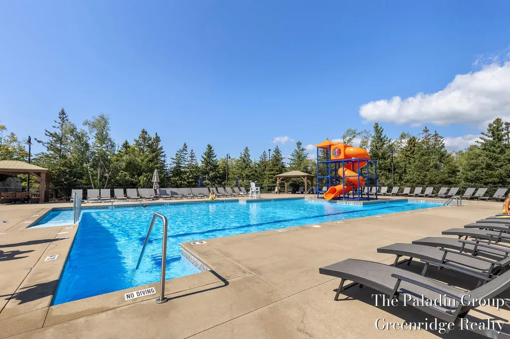 4668 Macatawa Legends Boulevard Holland Charter Township MI 49424