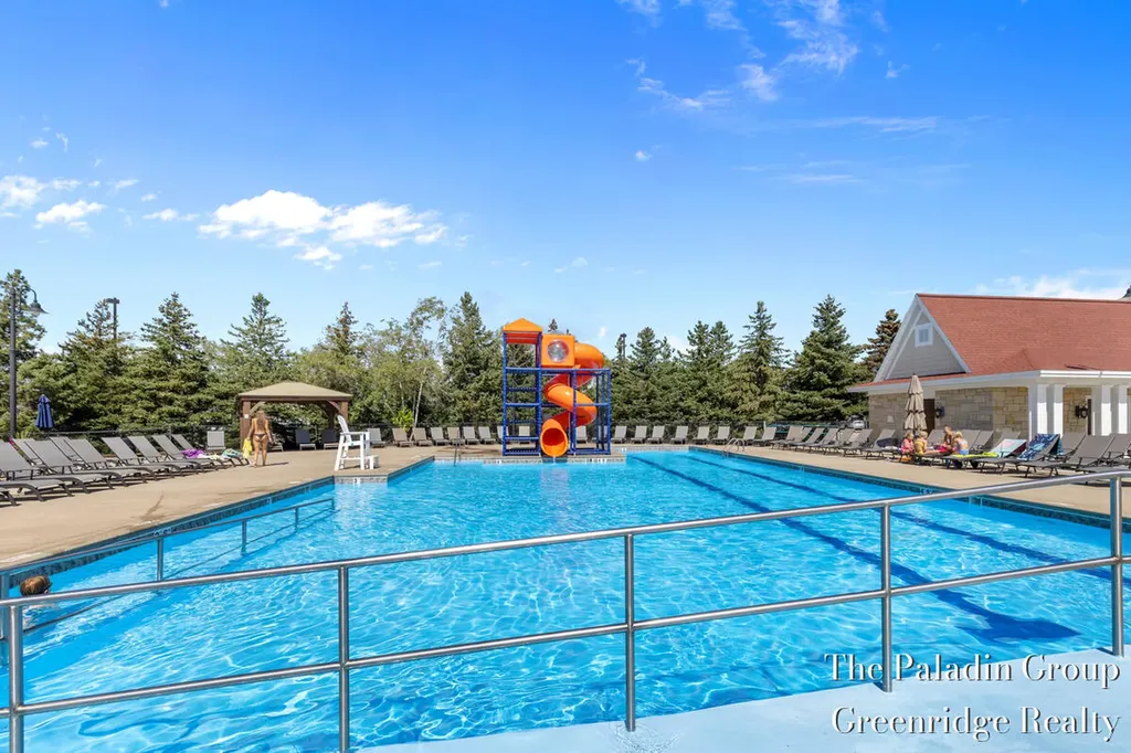 4668 Macatawa Legends Boulevard Holland Charter Township MI 49424