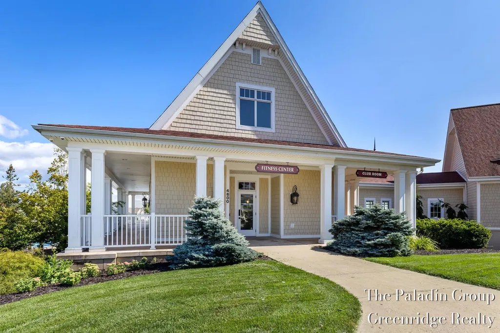4668 Macatawa Legends Boulevard Holland Charter Township MI 49424