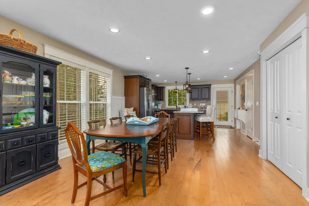 4668 Macatawa Legends Boulevard Holland Charter Township MI 49424