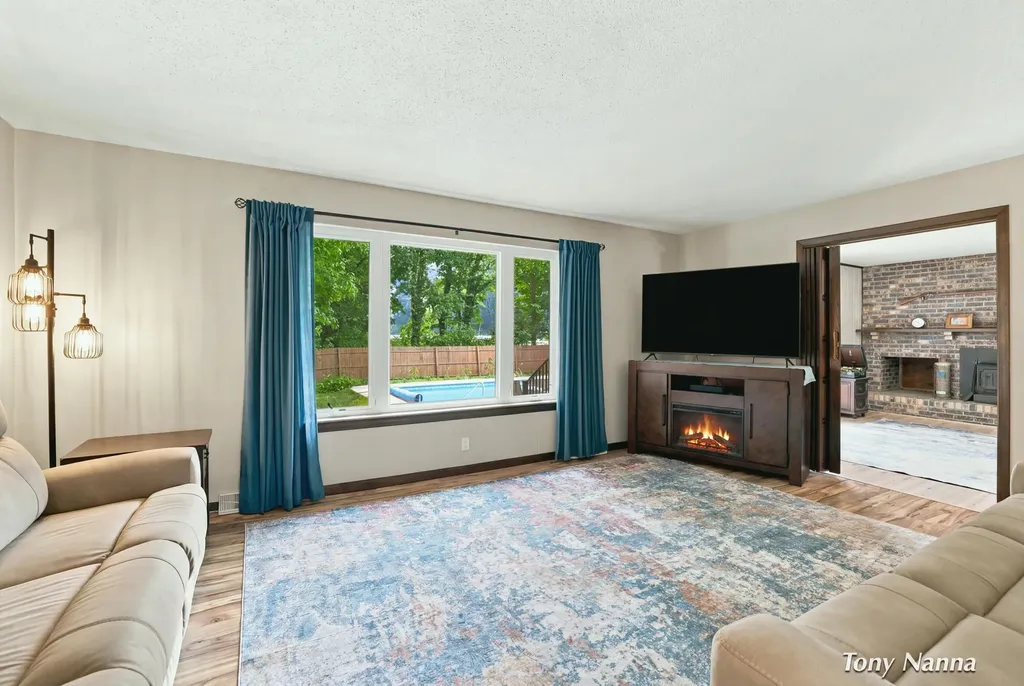 2467 Briar Avenue Fruitport Charter Township MI 49444