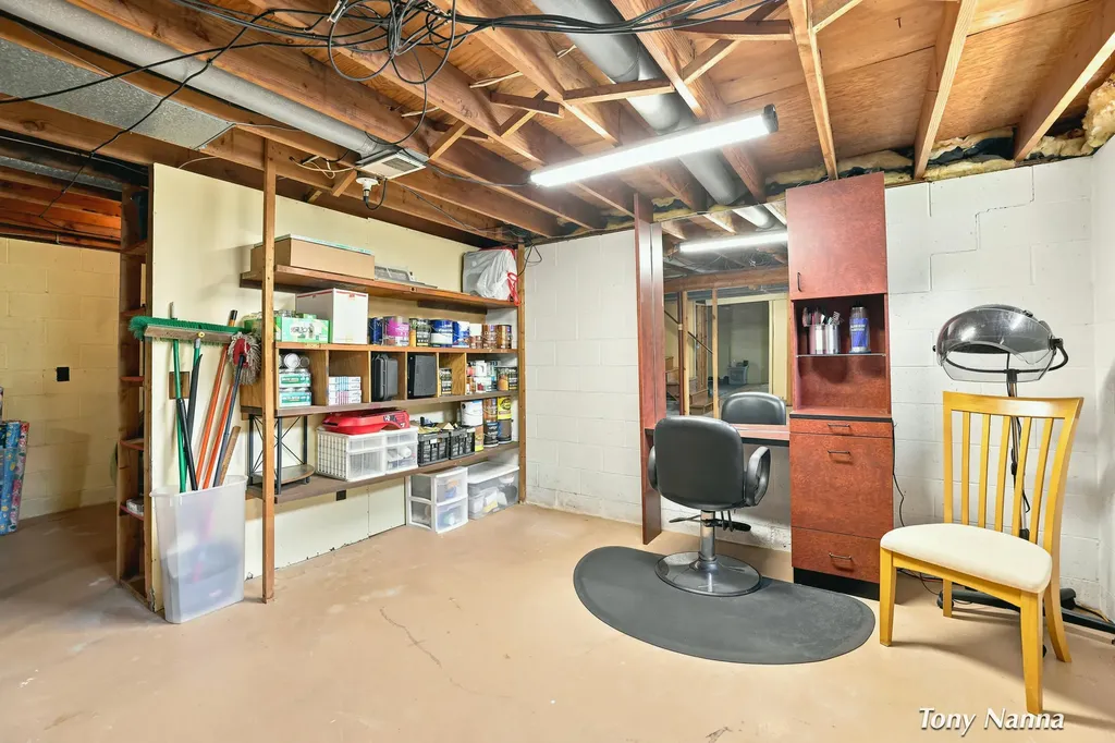 2467 Briar Avenue Fruitport Charter Township MI 49444