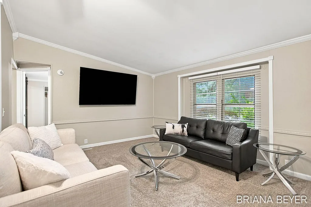 70354 16th Avenue South Haven Charter Township MI 49090