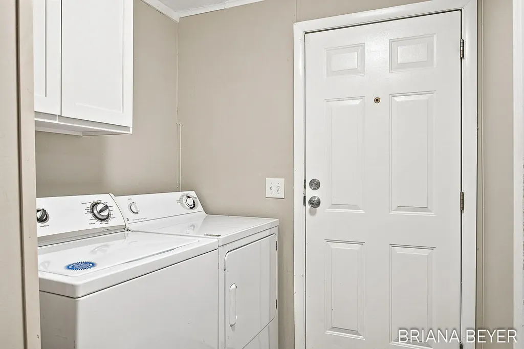 70354 16th Avenue South Haven Charter Township MI 49090