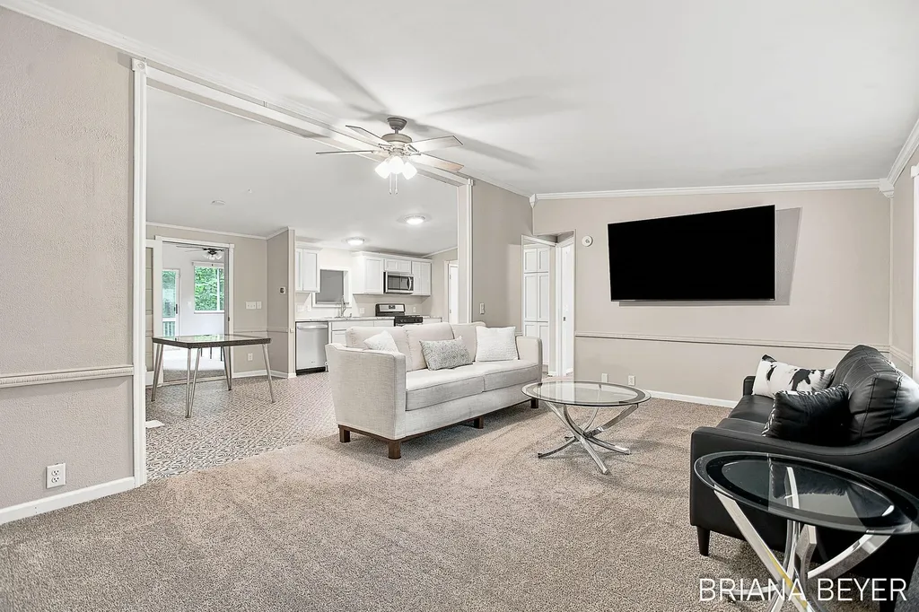 70354 16th Avenue South Haven Charter Township MI 49090