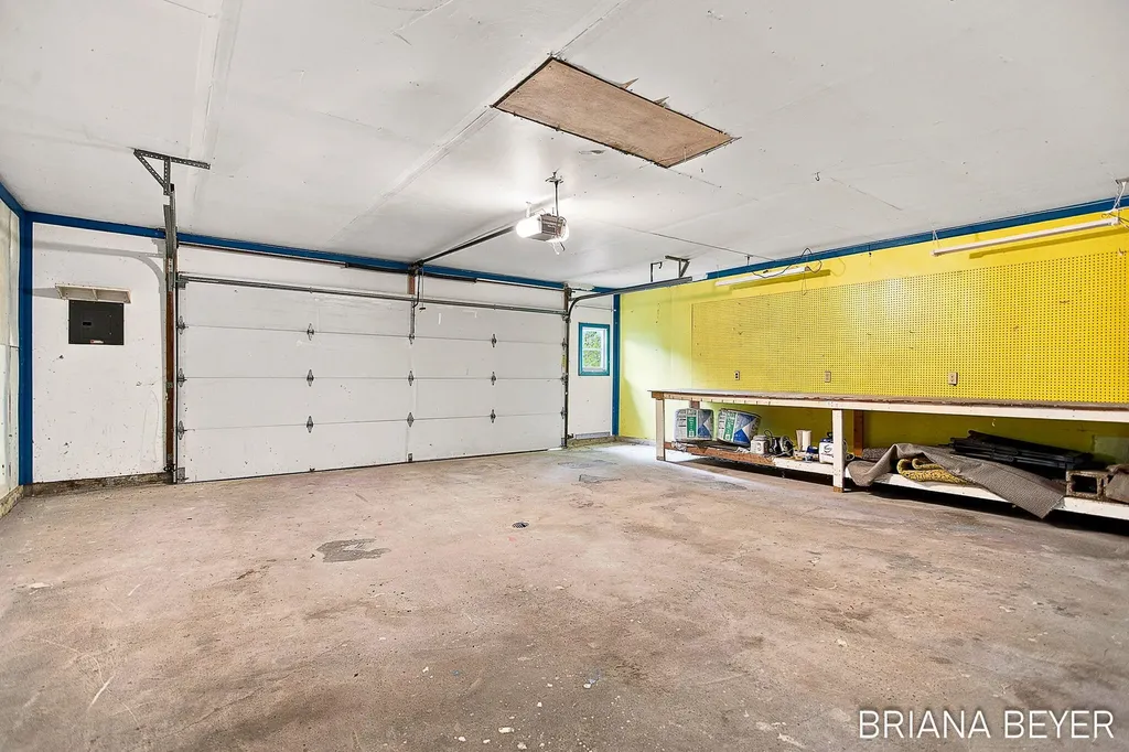 70354 16th Avenue South Haven Charter Township MI 49090