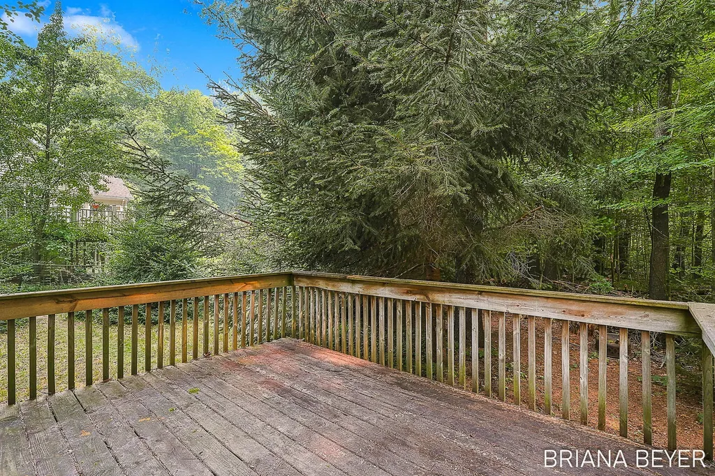 70354 16th Avenue South Haven Charter Township MI 49090