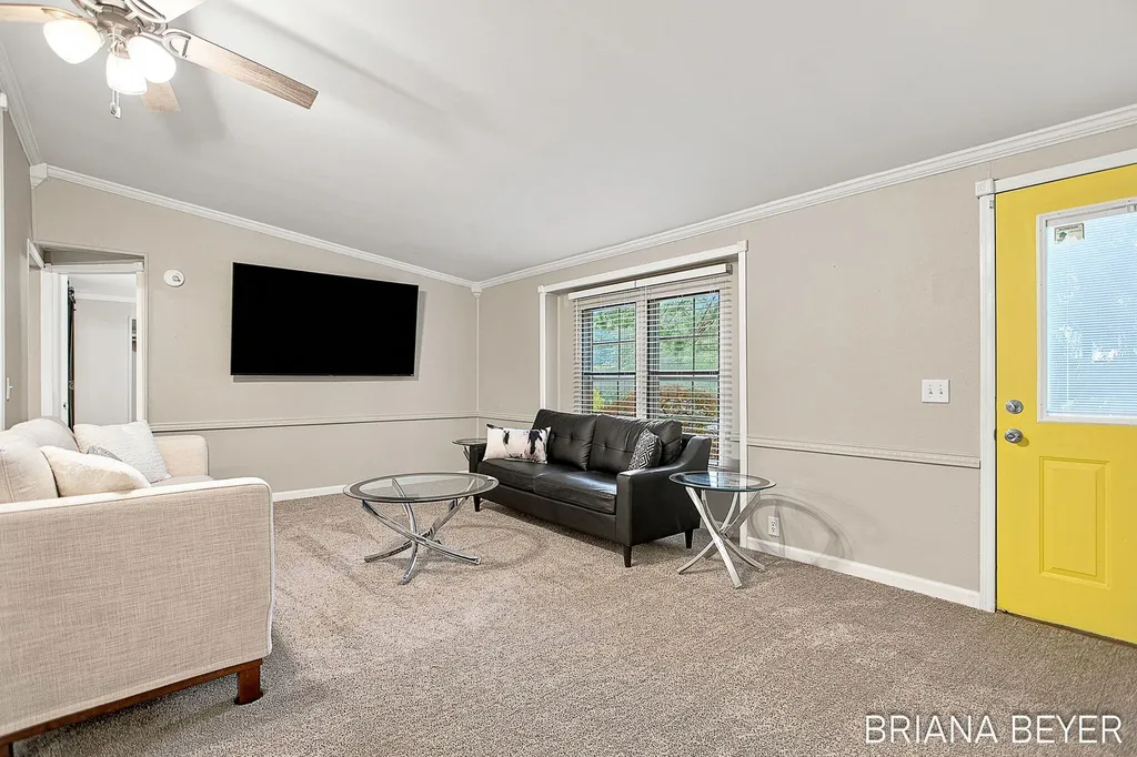 70354 16th Avenue South Haven Charter Township MI 49090
