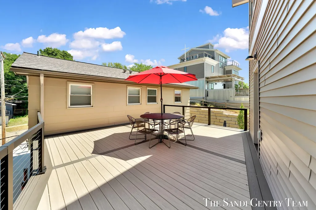 215 S 1st Street Grand Haven City MI 49417