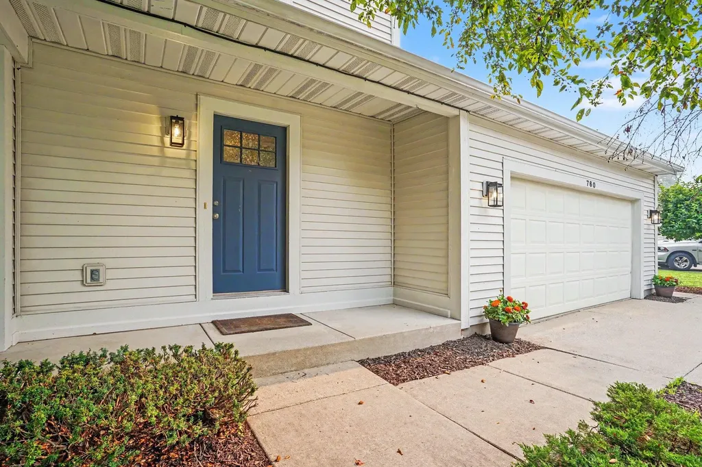 760 Brookridge Drive Norton Shores City MI 49441