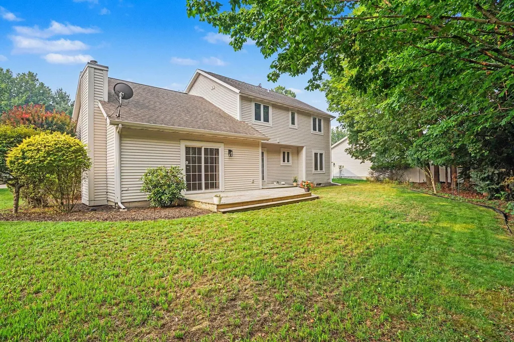 760 Brookridge Drive Norton Shores City MI 49441