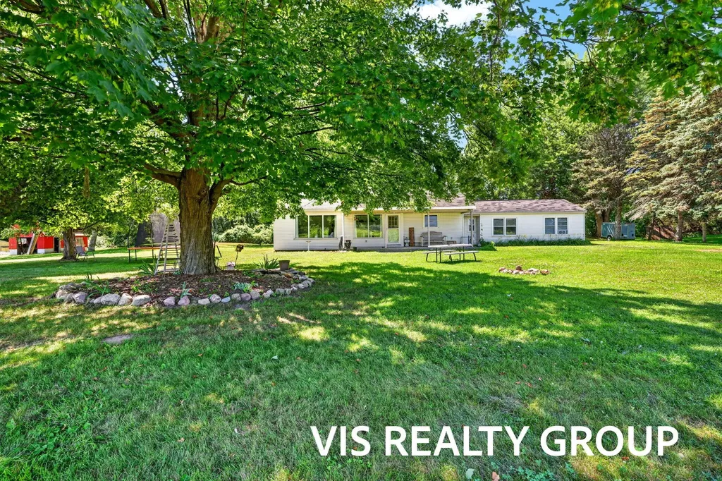 14911 Groenevelt Road Crockery Township MI 49456