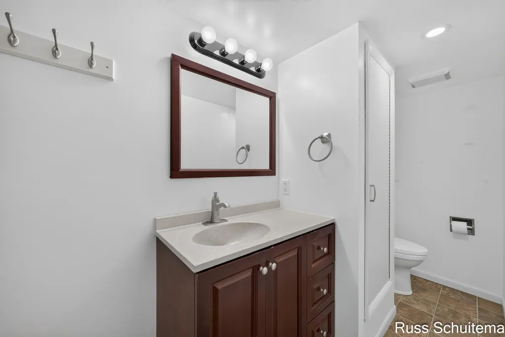 2179 Lincoln Park Drive Norton Shores City MI 49441