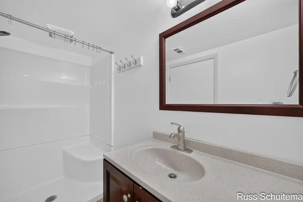 2179 Lincoln Park Drive Norton Shores City MI 49441