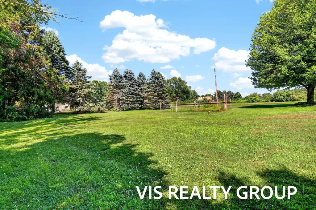 14943 Groenevelt Road Crockery Township MI 49456