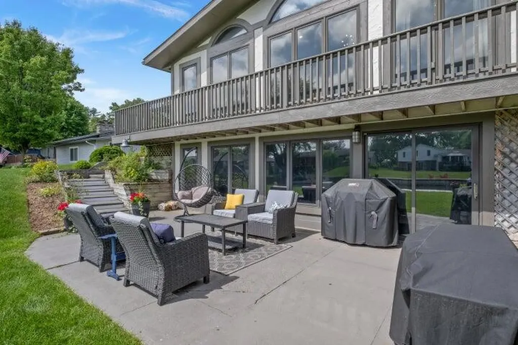 17882 Channel View Drive Spring Lake Township MI 49456