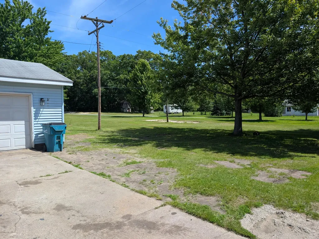 4460 W River Road Fruitland Township MI 49445