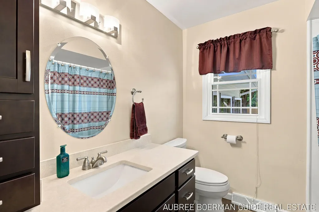 1431 Getz Road Norton Shores City MI 49441