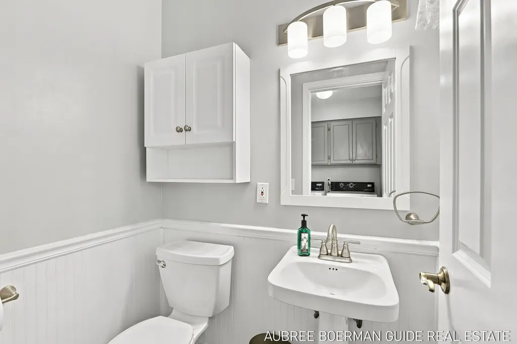 1431 Getz Road Norton Shores City MI 49441