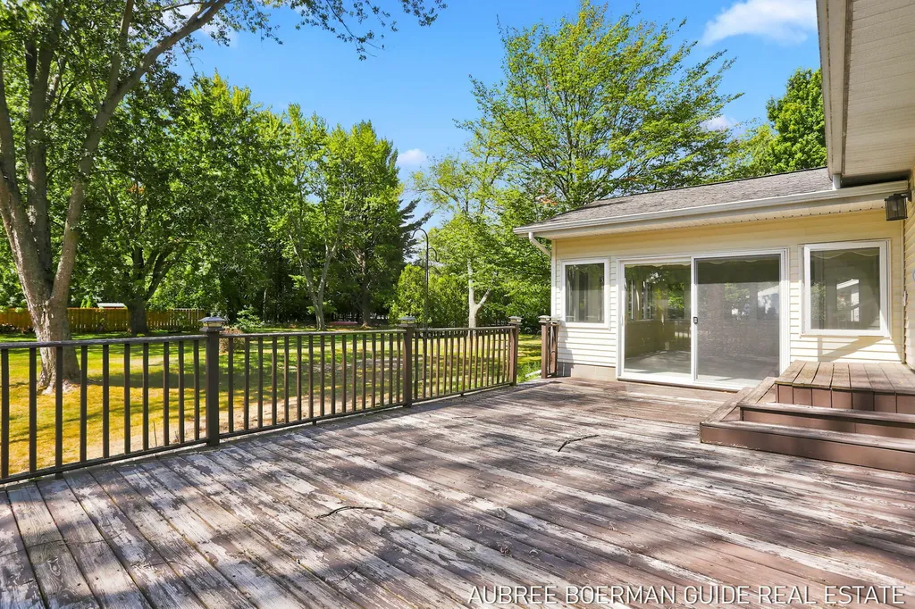 1431 Getz Road Norton Shores City MI 49441