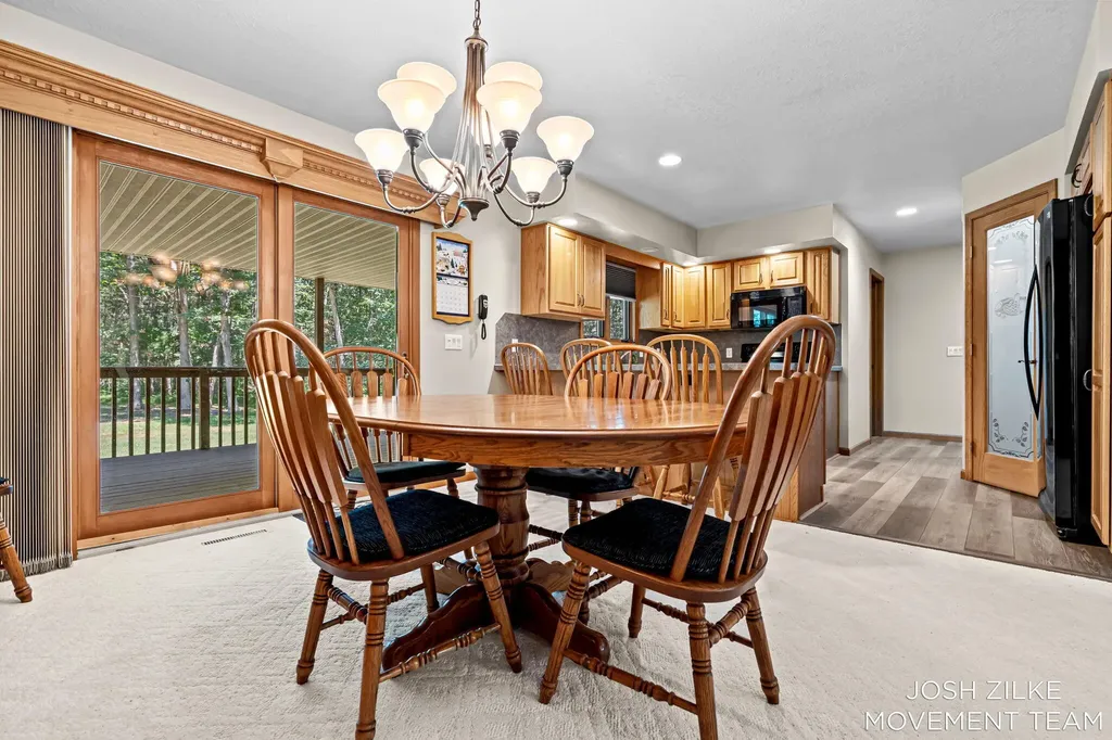 1528 Silver Creek Road Whitehall City MI 49461