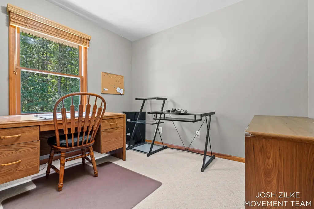 1528 Silver Creek Road Whitehall City MI 49461