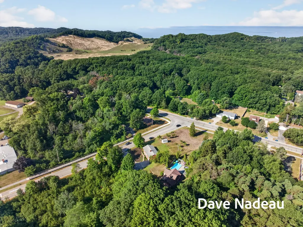 3581 65th Street Saugatuck Township MI 49453