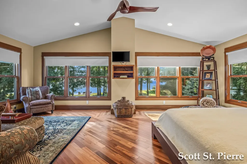 3461 Scenic Drive Fruitland Township MI 49445