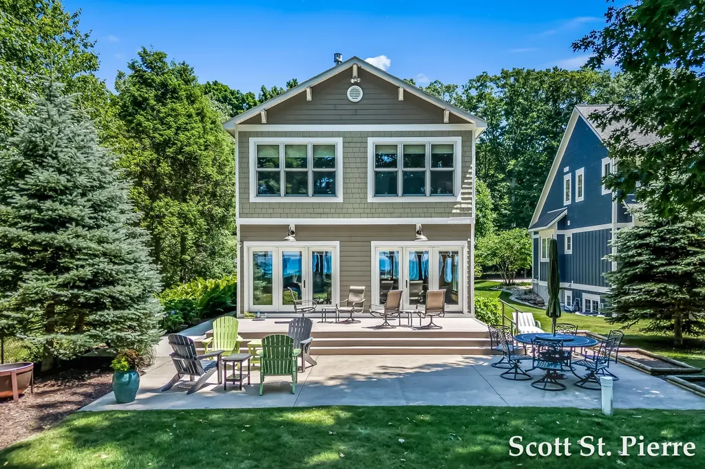 3461 Scenic Drive Fruitland Township MI 49445