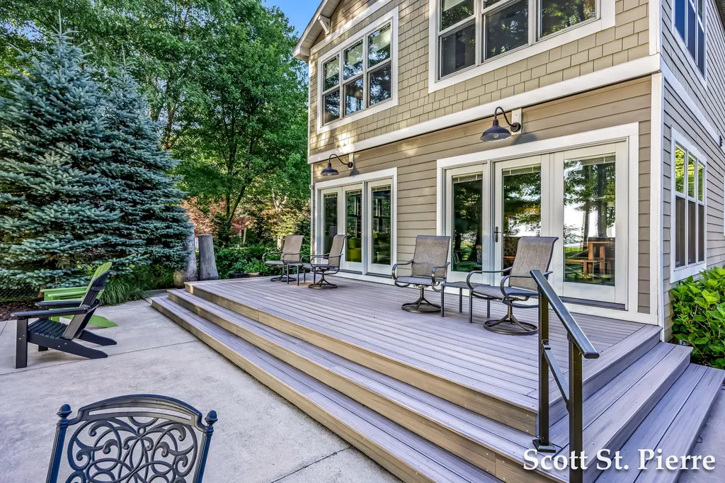 3461 Scenic Drive Fruitland Township MI 49445