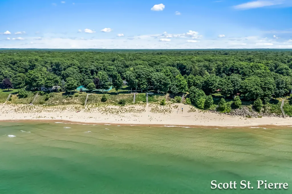 3461 Scenic Drive Fruitland Township MI 49445