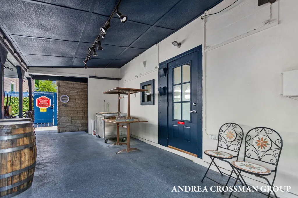 118 Hoffman Street Saugatuck City MI 49453