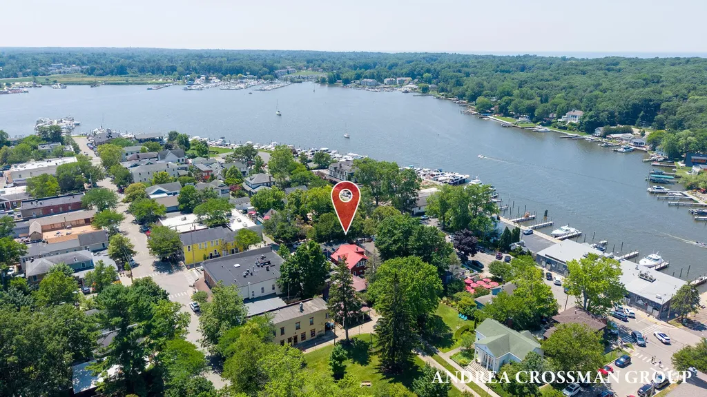 118 Hoffman Street Saugatuck City MI 49453