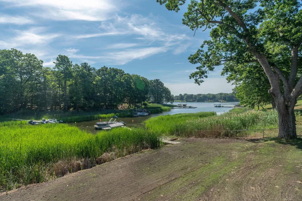 1629 Forest Park Road Norton Shores City MI 49441