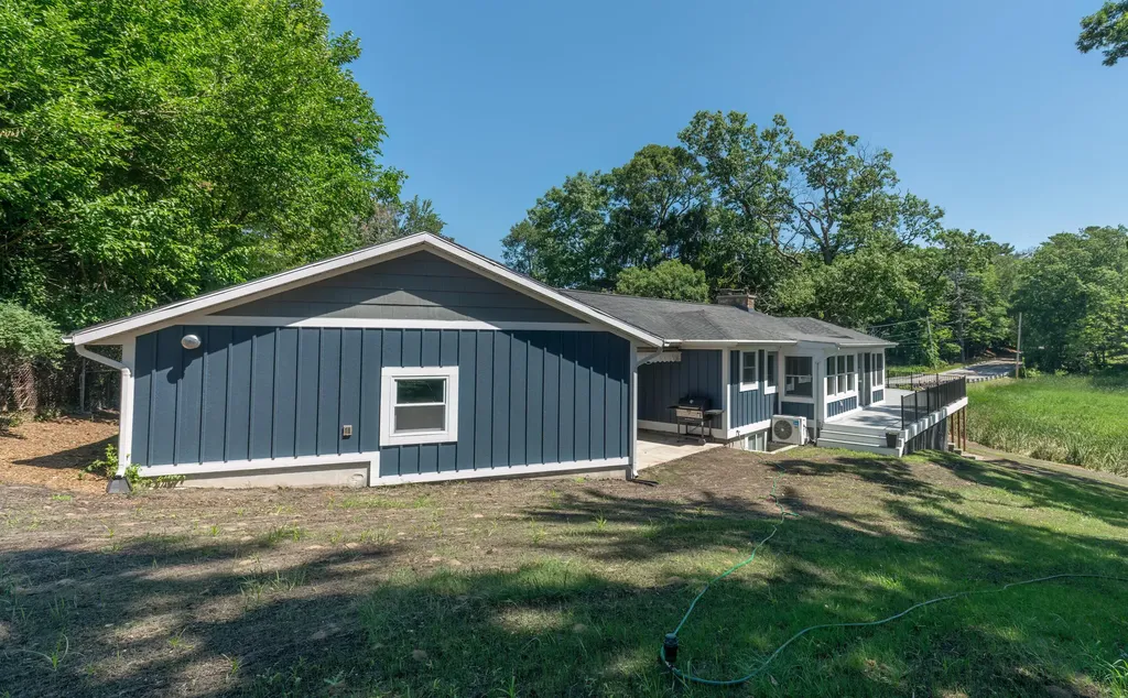 1629 Forest Park Road Norton Shores City MI 49441