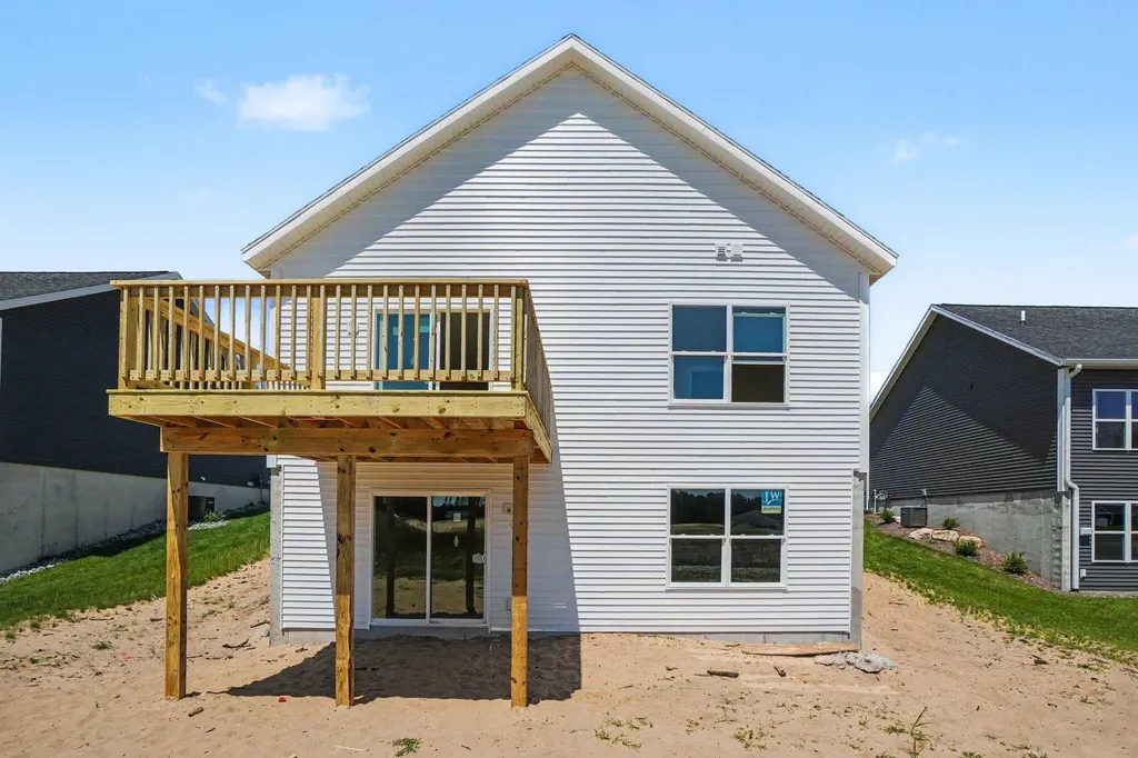 2489 Gray Wolf Way Fruitport Charter Township MI 49444