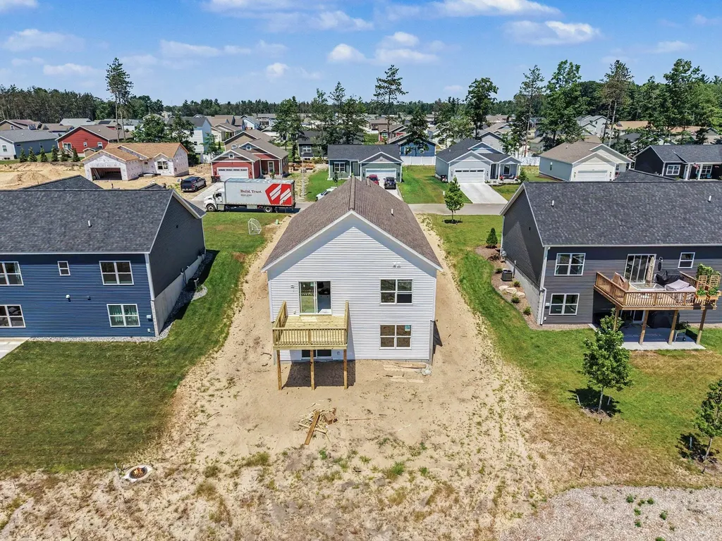 2489 Gray Wolf Way Fruitport Charter Township MI 49444
