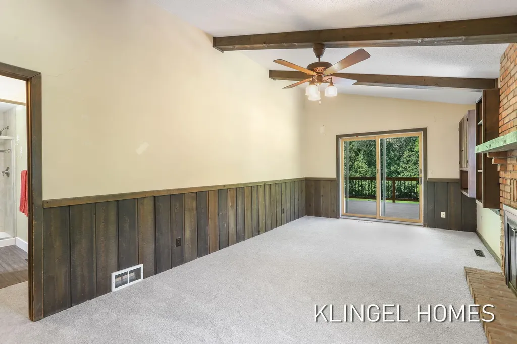 16165 148th Avenue Spring Lake Township MI 49456