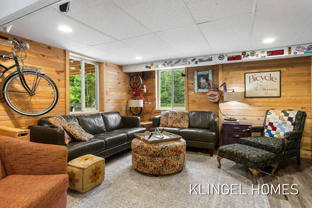 16165 148th Avenue Spring Lake Township MI 49456